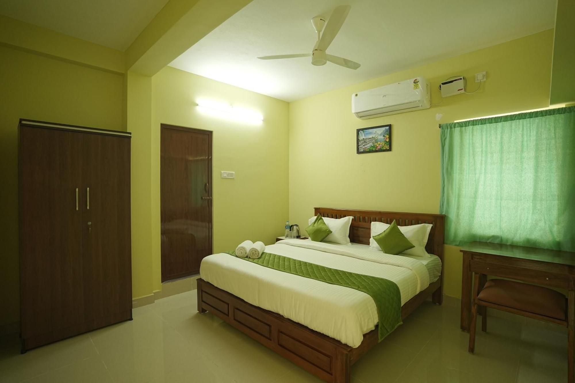 Le Leos Park Inn Puducherry Buitenkant foto